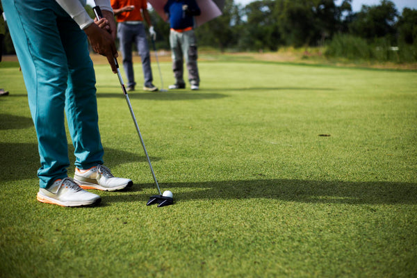 Master the Art of Putting with Greens Club